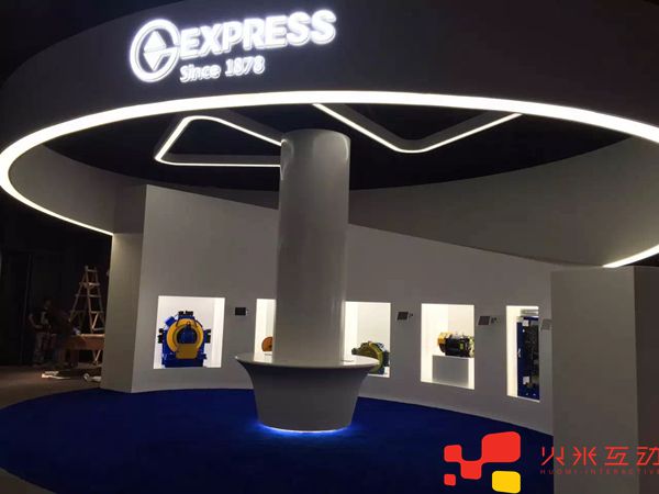 快速電梯數字展廳