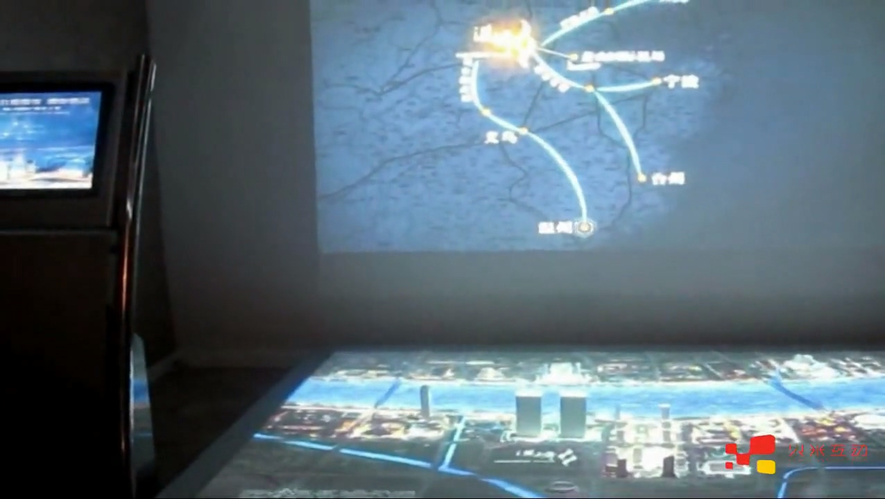 中海御湖熙觸控LED屏投影數(shù)字沙盤