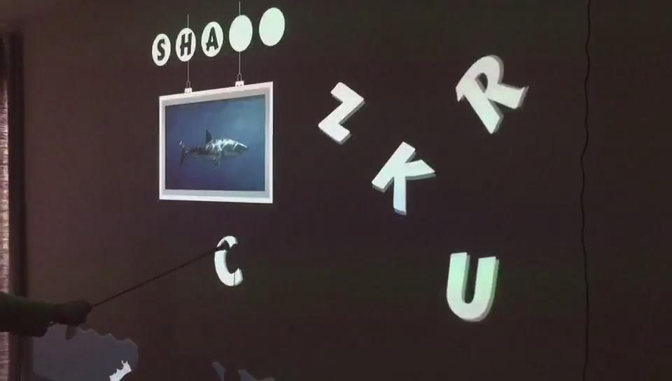 墻面互動投影之創意英語教學